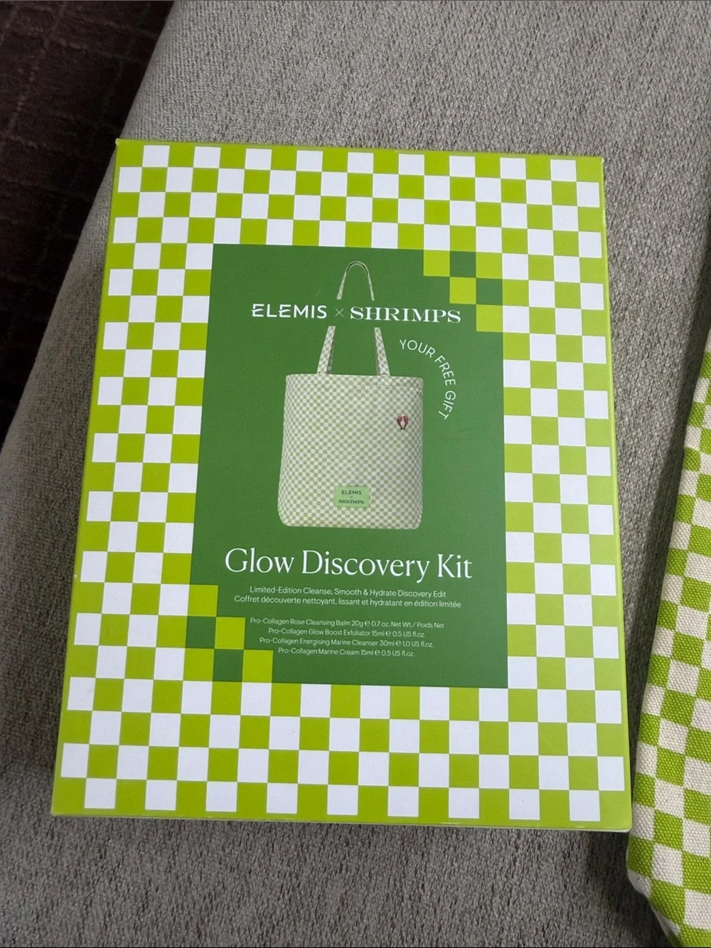 ELEMIS Glow Discovery Set with Lime Green and White Check Tote
